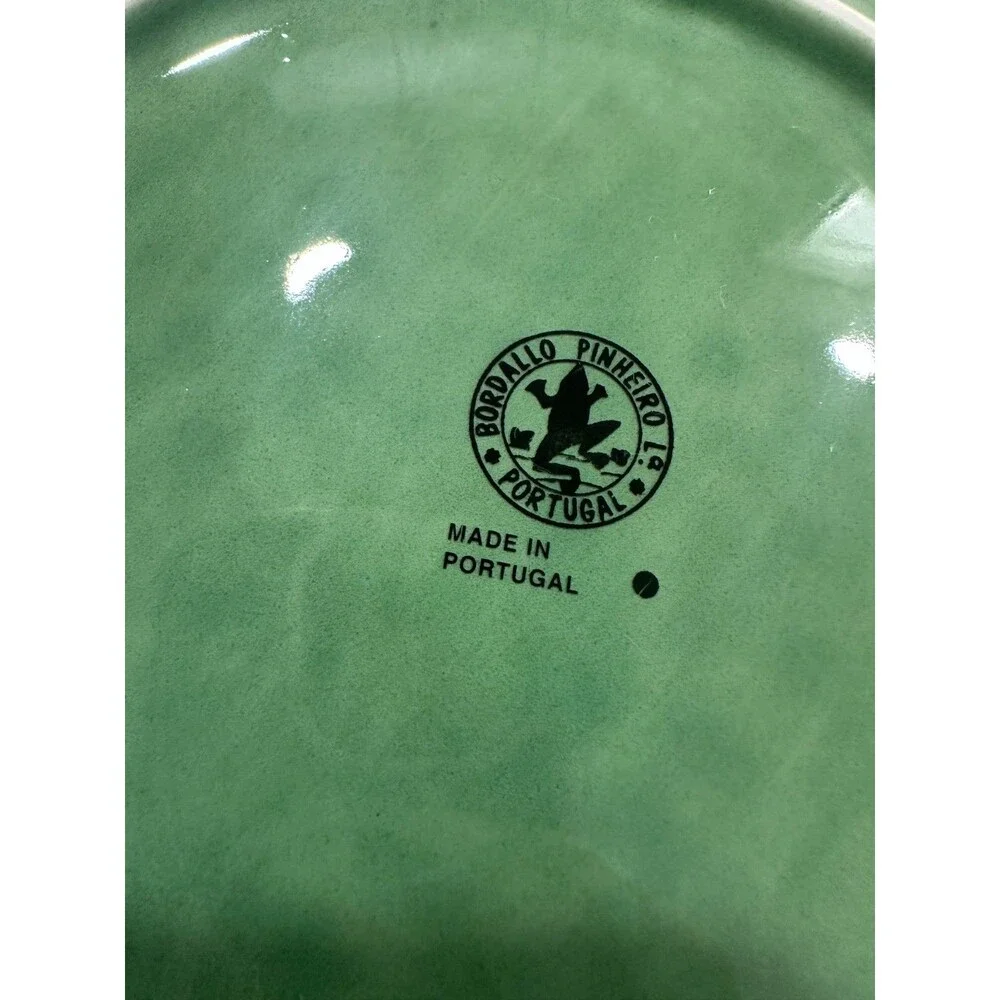 Bordallo Pinheiro Pig Acorns Plate 9.25